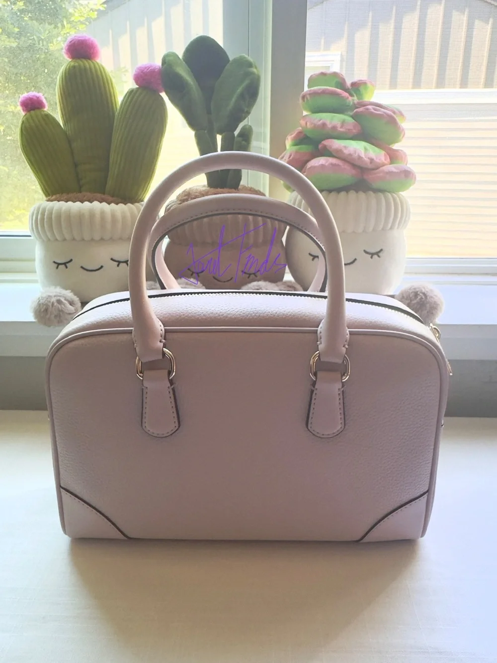 NWT 🌸 Michael Kors Thompson Pebbled Leather Satchel